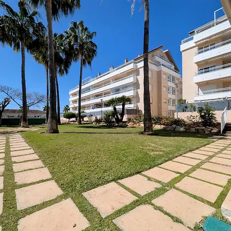 Marina By Edeal Homes * デニア
